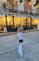 Женщина