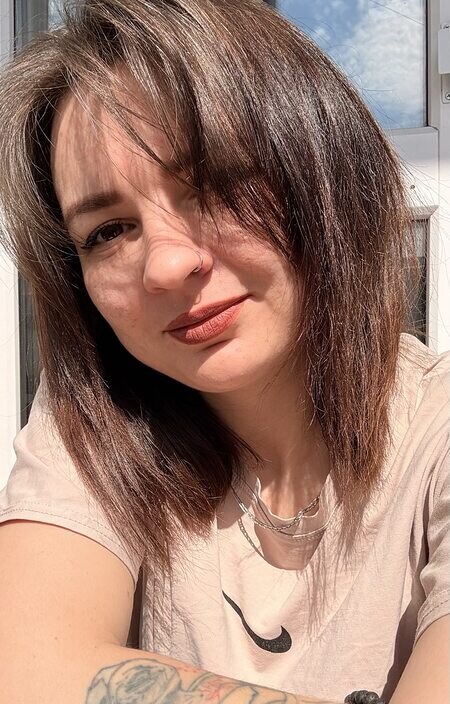 Ана