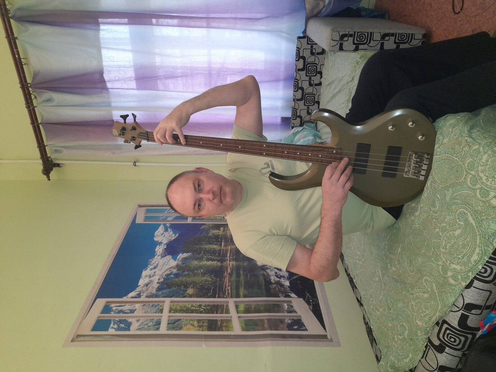 Антон Еськин