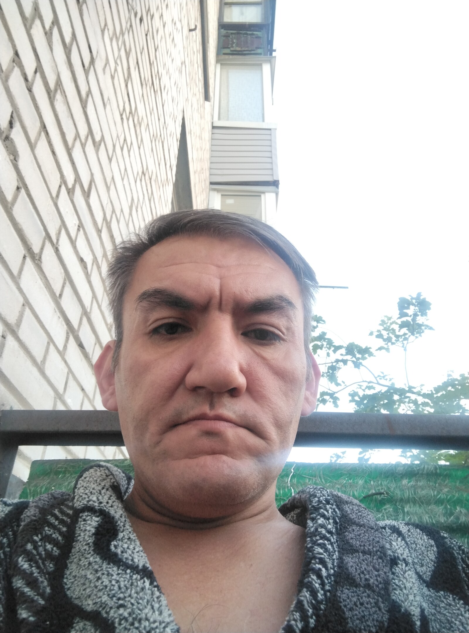 Азиз Хроматов
