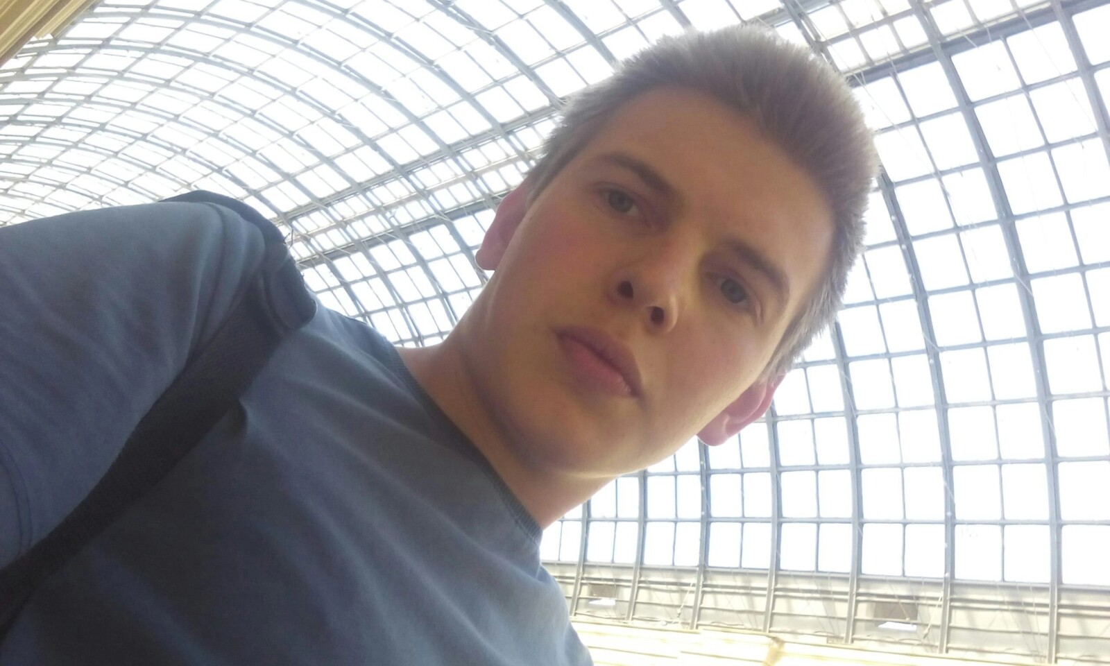 Павел Пешков