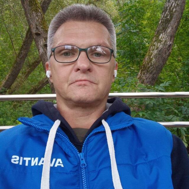 Максим Сидоров