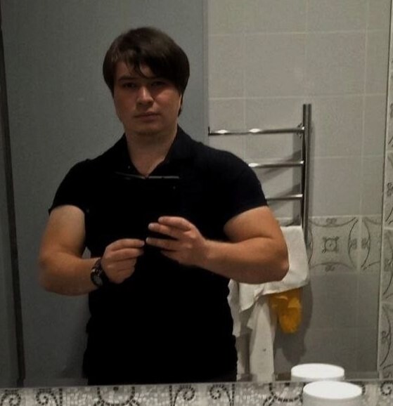 Максим